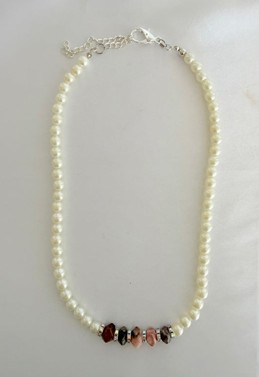 Collar de Rodonita + Perla