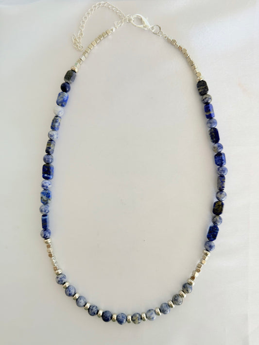 Collar de Lápis Lázuli + Cuarzo Sodalita