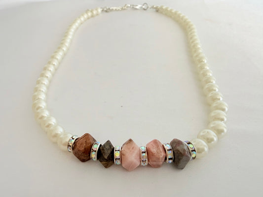 Collar de Rodonita + Perla
