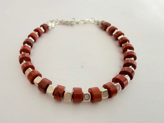 Pulsera de Jaspe Rojo – Energía y Confianza Interior
